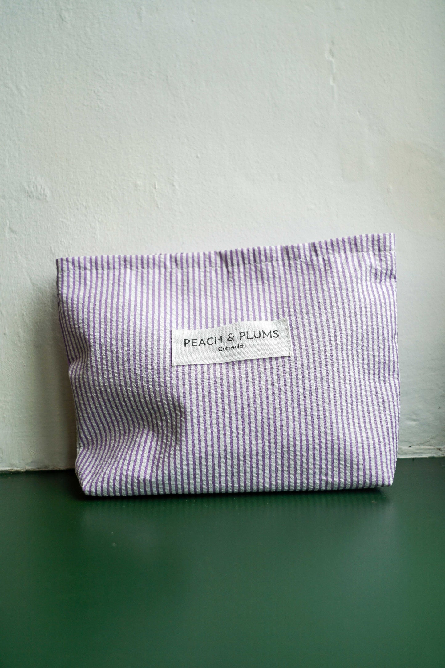 Peach & Plums Washbag - Purple
