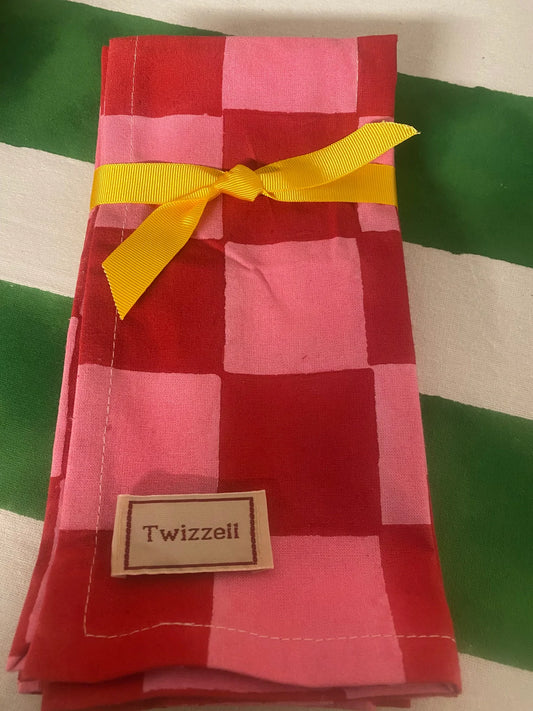 Pink & Red Napkin Set - Set Of 4