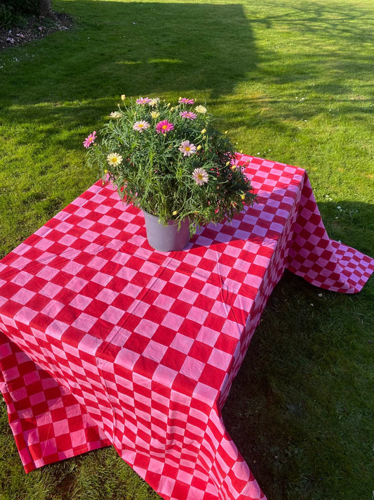 Pink & Red Checkered Tablecloth